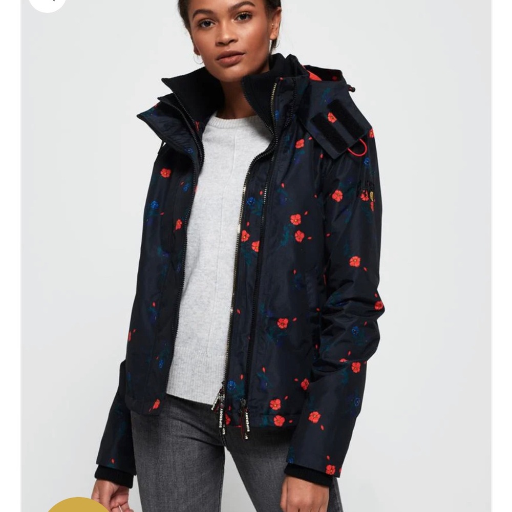 Cny Hooded Sd Windcheater Womens